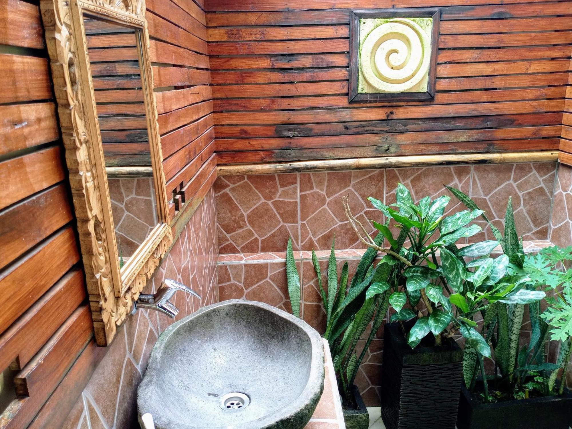 Lafyu Bali Otel Singaraja Dış mekan fotoğraf