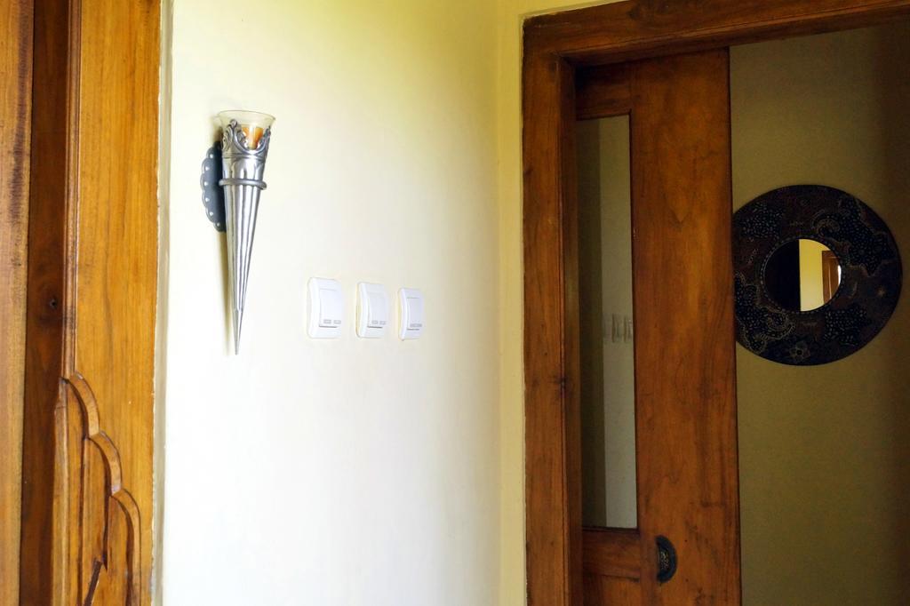 Lafyu Bali Otel Singaraja Dış mekan fotoğraf