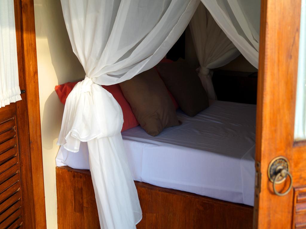 Lafyu Bali Otel Singaraja Dış mekan fotoğraf