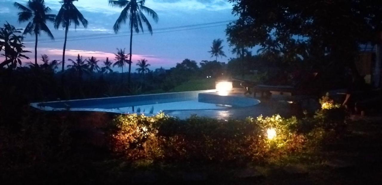 Lafyu Bali Otel Singaraja Dış mekan fotoğraf